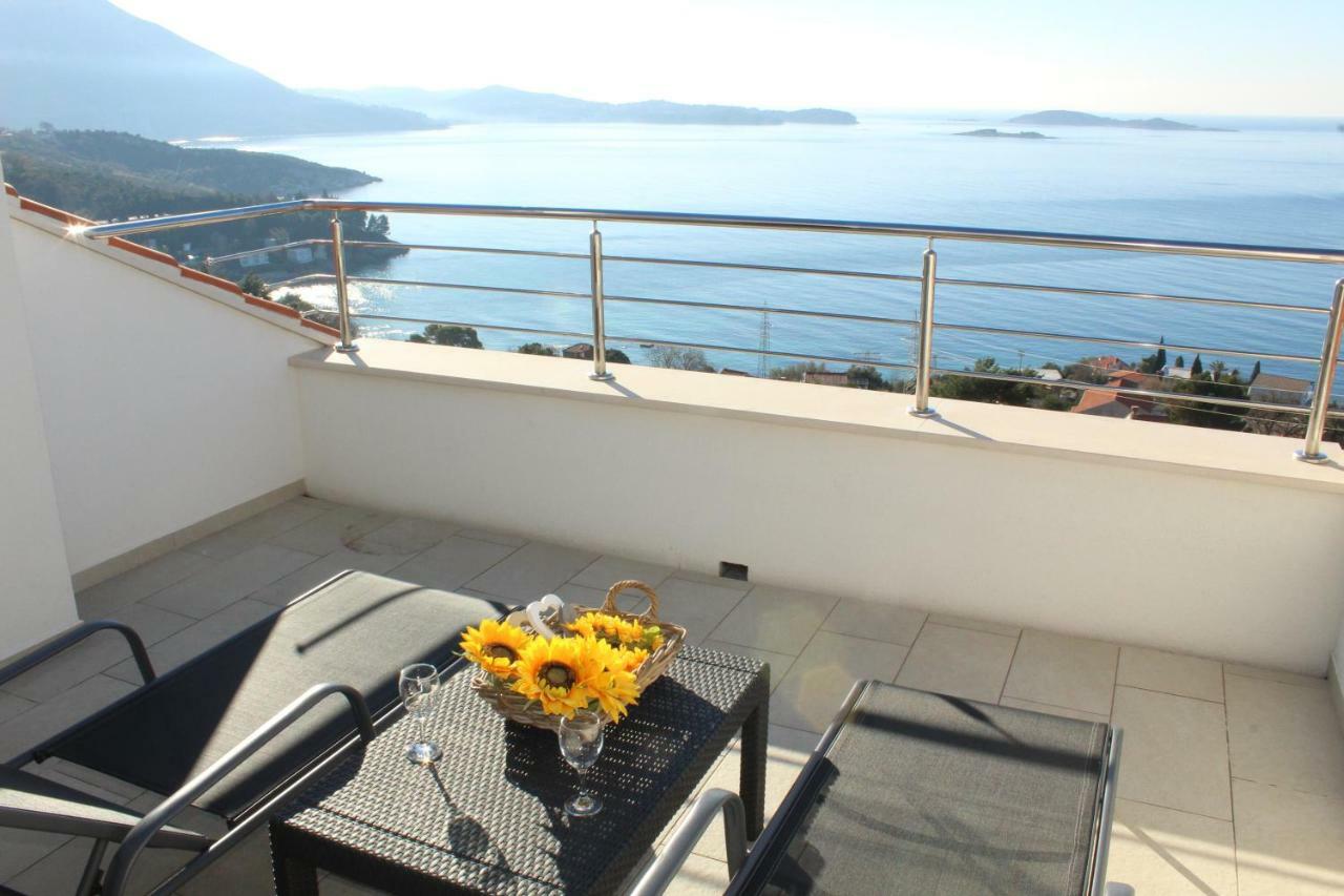 Apartment Mihaela *